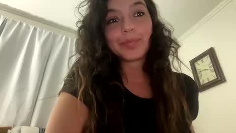 Snapshot of straightoutthetrailer chatting on January 9, 3:09 am lucille beatrice luficer call me lucy online show from January 9, 3:09 am