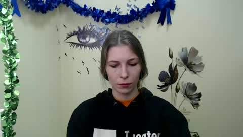 Snapshot of stranger_giirl chatting on February 26, 7:09 am Amalia online show from February 26, 7:09 am