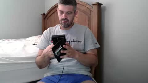 Snapshot of strangeratnight87 chatting on June 18, 4:22 pm strangeratnight87 online show from June 18, 4:22 pm