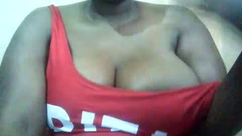 Snapshot of strangerdanger_2 chatting on September 22, 11:34 am strangerdanger_2 online show from September 22, 11:34 am