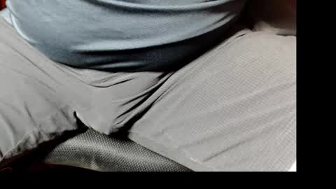 Snapshot of stratos4735 chatting on September 28, 6:02 pm stratos online show from September 28, 6:02 pm