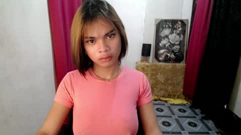Snapshot of strawberry_kisses143 chatting on July 30, 2:54 am strawberry_kisses143 online show from July 30, 2:54 am