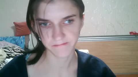 Snapshot of strawberry_storm chatting on November 8, 1:39 am Strawberry Storm online show from November 8, 1:39 am