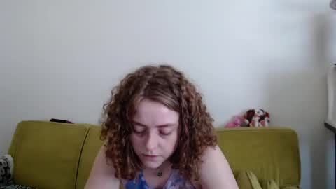 Snapshot of strawberrylotsacake chatting on June 1, 4:31 pm Strawberrylotsacake online show from June 1, 4:31 pm