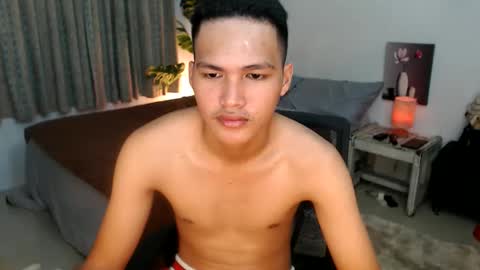 JOEY online show from March 14, 2:44 pm