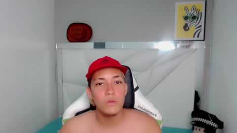 Street online show from February 24, 4:21 am