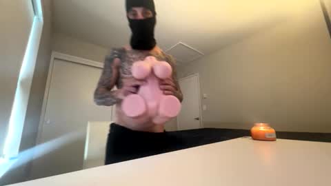 Street Sampson online show from April 30, 5:52 pm