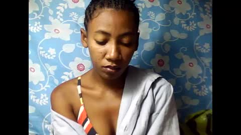 strevah9794 online show from March 5, 6:26 pm