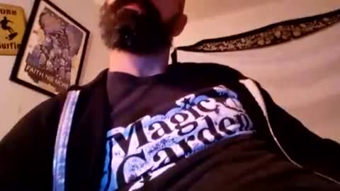 Snapshot of strictlyprofessional503 chatting on December 6, 11:22 am Danny online show from December 6, 11:22 am