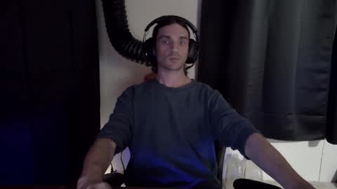 stringgreens777 online show from April 27, 3:15 am