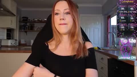 Amorina online show from November 26, 10:38 am