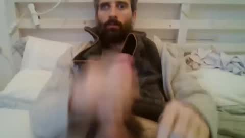 Snapshot of stroke1 chatting on January 8, 7:24 am stroke1 online show from January 8, 7:24 am