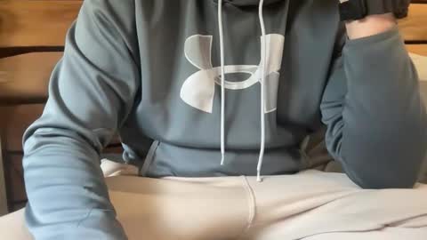 Snapshot of stroking33again chatting on October 24, 2:24 pm stroking33again online show from October 24, 2:24 pm