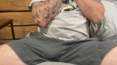 stroking33again online show from July 15, 1:49 pm