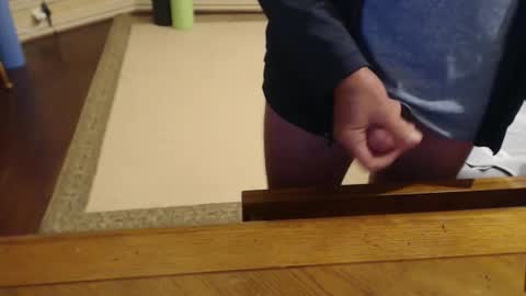 Snapshot of stromg2000 chatting on December 15, 10:58 pm stromg2000 online show from December 15, 10:58 pm