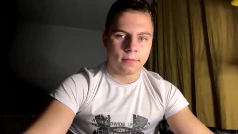 Snapshot of strong_baby chatting on November 13, 8:52 pm Strong Baby online show from November 13, 8:52 pm