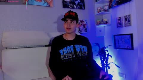 Snapshot of strong_rock69 chatting on April 8, 3:45 pm strong_rock69 online show from April 8, 3:45 pm