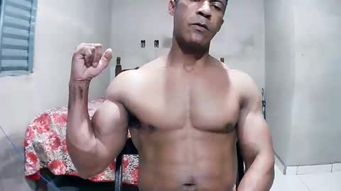strongdaddyfantastic online show from March 24, 9:09 pm