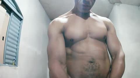 Snapshot of strongdaddyfantastic chatting on June 30, 11:50 pm strongdaddyfantastic online show from June 30, 11:50 pm