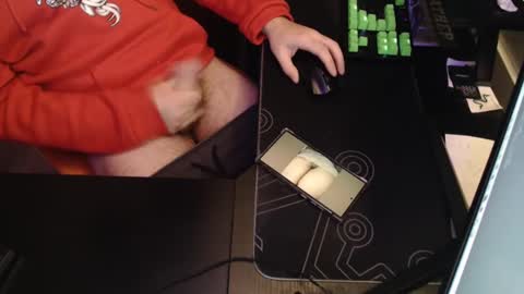 stud69861714 online show from March 7, 6:24 am