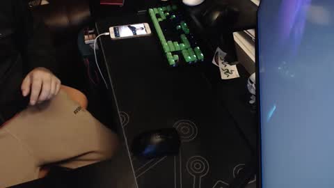 stud69861714 online show from October 28, 6:50 am