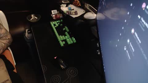 stud69861714 online show from February 28, 8:04 am