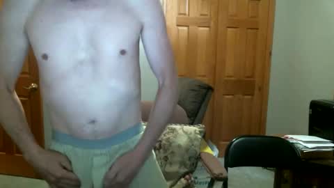 studcock6977 online show from May 20, 9:10 pm