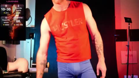 Snapshot of studforyouall chatting on February 28, 6:52 pm Ryan Long online show from February 28, 6:52 pm