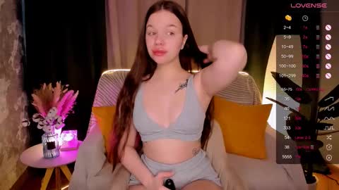 Mary online show from February 19, 8:32 am