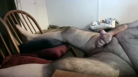 Snapshot of stugots42 chatting on November 25, 5:07 am stugots42 online show from November 25, 5:07 am