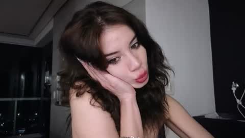 Sofa online show from July 1, 10:42 pm