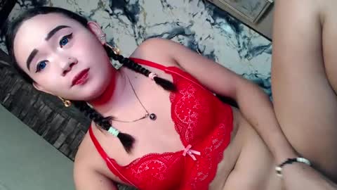 Snapshot of stunning_andrea69 chatting on July 28, 7:50 pm stunning_andrea69 online show from July 28, 7:50 pm