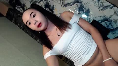 Snapshot of stunning_andrea69 chatting on August 4, 12:30 pm stunning_andrea69 online show from August 4, 12:30 pm