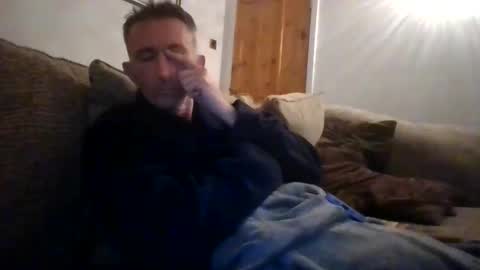 stuuuey73 online show from April 28, 10:15 pm