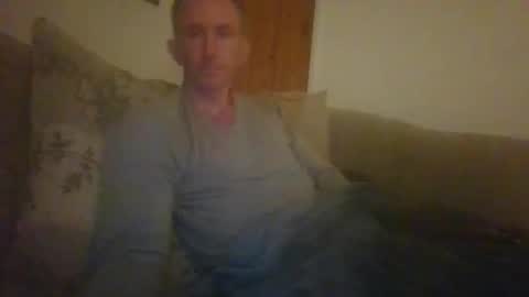 stuuuey73 online show from April 30, 11:09 pm