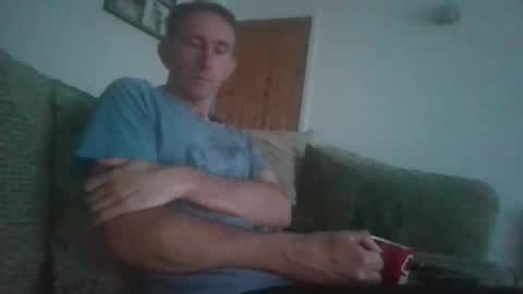 stuuuey73 online show from June 8, 4:13 am