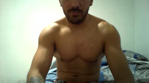 Snapshot of suaber_ chatting on October 16, 1:06 am suaber_ online show from October 16, 1:06 am