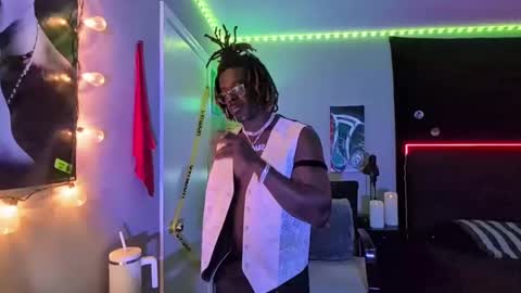 Hot Chocolate online show from November 18, 6:51 am