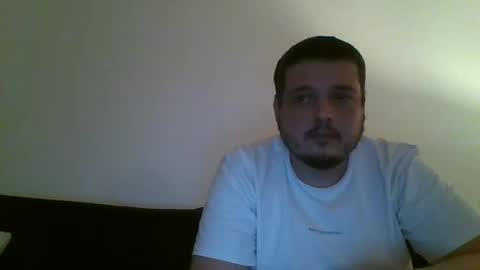 Snapshot of sub3100 chatting on December 19, 1:07 am 420Fun online show from December 19, 1:07 am