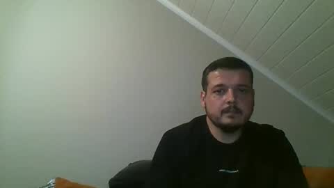 Snapshot of sub3100 chatting on October 7, 11:13 pm 420Fun online show from October 7, 11:13 pm