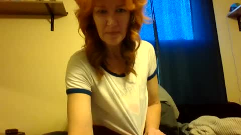 Snapshot of sub4you69brat chatting on March 27, 3:45 pm sub4you69brat online show from March 27, 3:45 pm