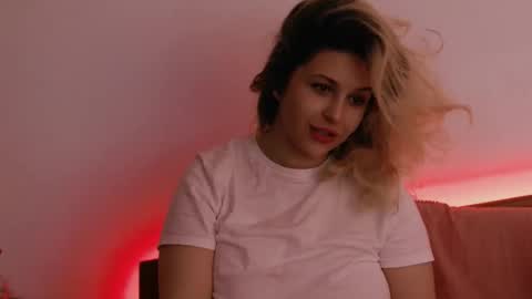 Snapshot of sublimecarla chatting on October 10, 7:18 am Carla online show from October 10, 7:18 am