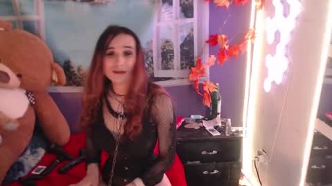 Snapshot of submissive_gh1 chatting on February 2, 6:15 am sofhia online show from February 2, 6:15 am