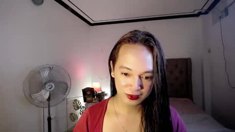 Snapshot of submissive_jane chatting on May 26, 9:27 am CALL ME JANE online show from May 26, 9:27 am