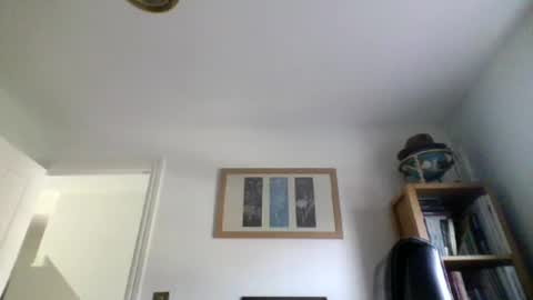 Snapshot of subpig84 chatting on July 24, 7:39 am Sub Male online show from July 24, 7:39 am