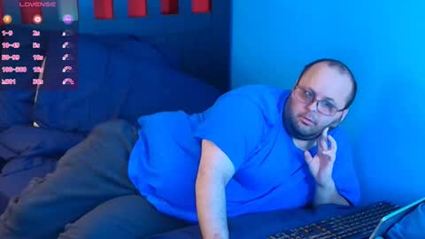 Snapshot of subzero_2689 chatting on November 10, 6:01 am subzero online show from November 10, 6:01 am