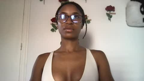 Succubus Sirena online show from June 20, 4:54 pm