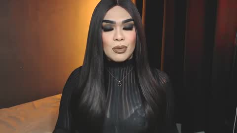 Snapshot of suckablecockoffreya chatting on January 25, 7:06 am JADE ELYSE online show from January 25, 7:06 am