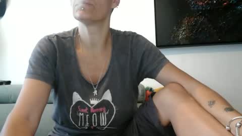 sucrette5629 online show from May 1, 8:52 am