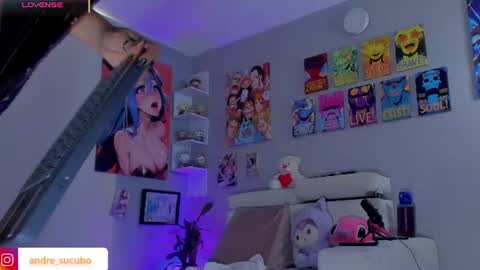 Snapshot of sucubo_69_ chatting on July 27, 11:50 am Rouss online show from July 27, 11:50 am